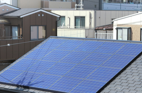太陽光発電は長期間電気をつくり続けるか?が選ぶ最重要ポイント イメージ写真